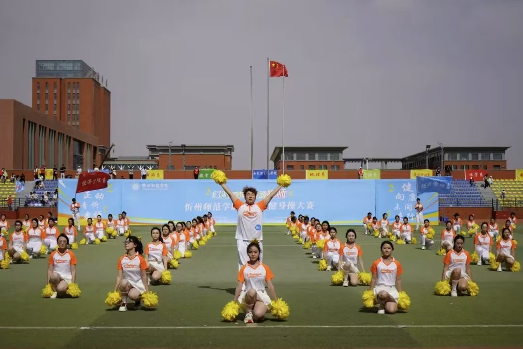 说明: 165976011755808786